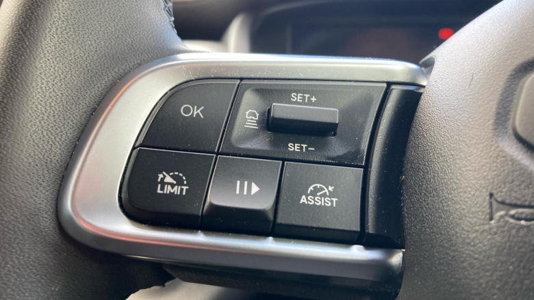Jeep Avenger 115kW Summit 54kWh 5dr Auto Electric Hatchback